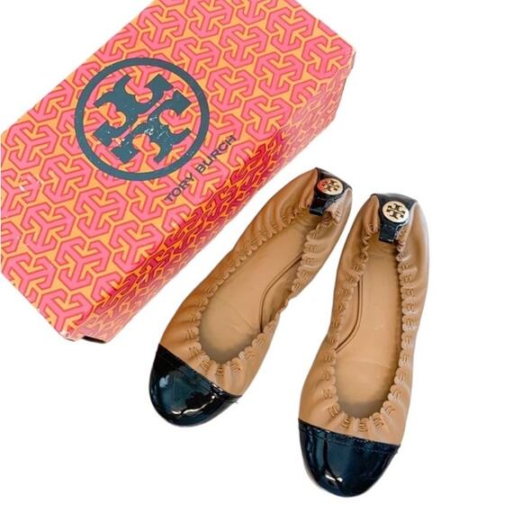 Tory Burch Melinda Ballet Flats Shoes Gold Leather Black Patent Cap Toe Size 6 - Picture 1 of 11